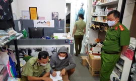 Cơ quan chức năng phát hiện hàng ngàn mỹ phẩm nghi nhập lậu