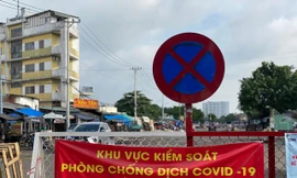 Không cấp giấy thông hành cho người dân ra vào TPHCM