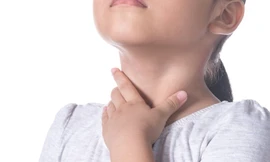 Không chủ quan khi bị hóc xương cá 