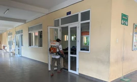 Khử khuẩn phòng bệnh dịch (ảnh: HCDC)