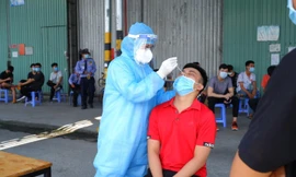 Xét nghiệm COVID-19 tại TPHCM (ảnh: HCDC)