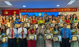 Liên đoàn lao động TPHCM tuyên dương 76 gương sáng đảng viên