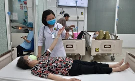 Chăm sóc bệnh nhân đột quỵ tại BV Nguyễn Tri Phương (ảnh: BVCC)