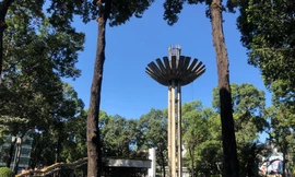 Hồ Con Rùa "nên thơ" giữa Sài Gòn