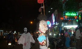 Những "con ma" kinh dị trên đường phố Sài Gòn