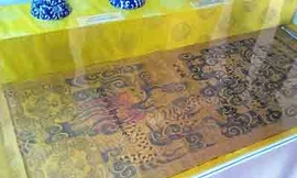 Cháu ngoại vua Thành Thái tặng nhiều cổ vật cho Huế