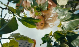 'Em xinh' Phương Ly tái hợp cùng chủ hit 'Thằng điên': Một nửa lời hứa đã thực hiện