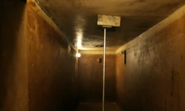 Hầm trú bom khách sạn Metropole, Việt Nam trên báo chí quốc tế