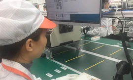 Đơn hàng khan hiếm, doanh nghiệp điện tử mong có chính sách 'ngoại giao đơn hàng'