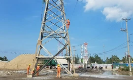 Cấp điện trở lại cho huyện đảo Cát Bà