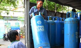 Gas tăng 11.000 đồng/bình 12kg