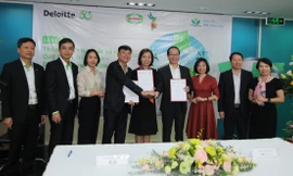 Ba bên ký thoả thuận hợp tác tài trợ Dự án Hỗ trợ phát triển năng lực đội ngũ Điều dưỡng Bệnh viện Nhi Trung ương (giai đoạn 2020 – 2022) của Quỹ Cánh diều xanh. 