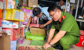 Phát hiện nhiều vụ nhập lậu bánh trung thu số lượng lớn