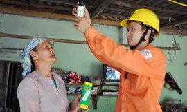 Bộ Công Thương yêu cầu đến hết quý II không tăng giá điện 