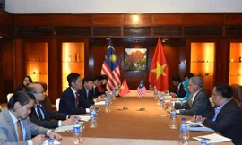 Đoàn đàm phán Bộ Công Thương tại các cuộc tiếp xúc song phương