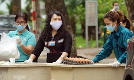 Bộ Công Thương khẳng định cung cấp đủ hàng hóa thiết yếu ngay cả khi cách ly một thành phố, cách ly một vài tỉnh, thành