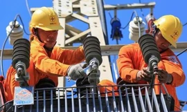 Nhiều ý kiến cho rằng, phương án điện một giá đang có nhiều bất cập và không phù hợp với đa số khách dùng dùng điện