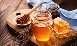 Hoa Kỳ giảm mạnh thuế chống bán phá giá với mật ong Việt Nam