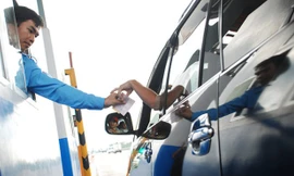 Theo Bộ Công Thương, việc UBND thành phố Hải Phòng giảm phí cầu đường, bến bãi sẽ giúp doanh nghiệp vượt qua khó khăn dịp dịch COVID-19