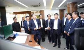 Bộ trưởng Công Thương kiểm tra việc cấp điện dịp Tết ở khu vực miền Trung