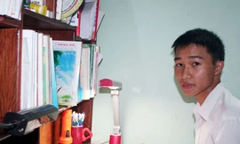 Bay đến ước mơ - Kỳ 2: Thủ khoa kép ở phố núi