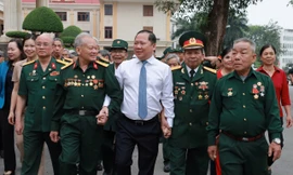 Gặp mặt thân nhân liệt sĩ, cán bộ, chiến sĩ làm nên Đại thắng Mùa xuân 1975