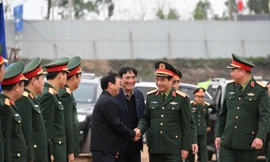 Đại tướng Phan Văn Giang yêu cầu Binh Đoàn 12 hoàn thành cầu Phong Châu trước Đại hội Đảng bộ Quân đội 