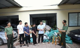 Triệt phá ổ nhóm chế tạo rồi rao bán vũ khí trên mạng