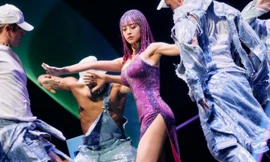 Diva hàng đầu Đài Loan nhảy 'See tình' của Hoàng Thùy Linh