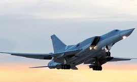 Máy bay ném bom siêu thanh Tu-22M3