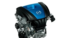 Mazda trình làng động cơ tiết kiệm hoàn toàn mới