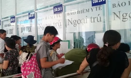 Thông tuyến khám chữa bệnh Bảo hiểm Y tế khiến y tế cơ sở dần “mất khách”