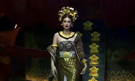 Phần catwalk "vừa lạ vừa quen" của Hoa hậu Thiên Ân với trang phục truyền thống Bali