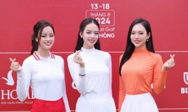 Dàn Hoa - Á hậu khoe sắc trên sân golf: Hoa hậu Thanh Thủy xinh đẹp nổi bật