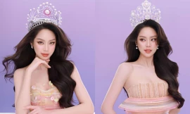 Hoa hậu Thanh Thủy khoe nhan sắc rạng rỡ cùng hai chiếc vương miện danh giá