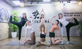 Top 41 Hoa hậu Việt Nam 2024 khoe eo thon, dáng xinh trong buổi tập yoga