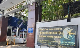 TPHCM 24/7: Lý do khám xét nhà, nơi làm việc của Viện trưởng Viện Y Dược học dân tộc