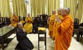 Trụ trì chùa Từ Đức xin hoàn tục vì 'thiếu chuẩn mực'; Lý do không khởi tố vụ Chánh thanh tra Viện KSND bị tố hiếp dâm