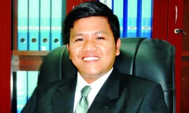 Máy xét nghiệm COVID-19 ở Việt Nam 'loạn giá' vì sao?