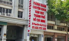 Một phòng khám bị tước giấy phép, phạt hơn 150 triệu đồng vì 'chặt chém' bệnh nhân