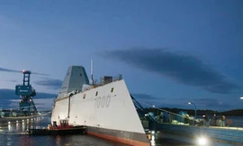Khu trục hạm tàng hình hiện đại 3,5 tỉ USD của Mỹ