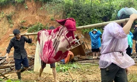 Số người chết do sạt lở đất ở Cao Bằng tiếp tục tăng cao. 