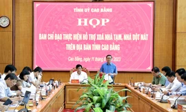 Tỉnh Cao Bằng họp bàn xóa nghèo, nhà dột nát. Ảnh: D.H