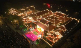 Hội hoa đăng ở Chùa Thành- Lạng Sơn. 