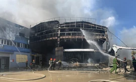 Vụ cháy gây thiệt hại nặng nề về tài sản.