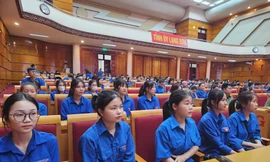 Tuổi trẻ Lạng Sơn học tập chỉ thị 05. Ảnh: Duy Chiến 