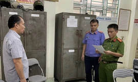 Lực lượng chức năng khởi tố bị can Đỗ Trung Phúc.