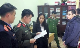 Thi hành lệnh bắt giam, khởi tố đối với Dương Thế Trọng .Ảnh: HP