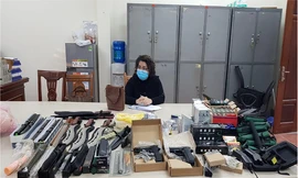 Công an tỉnh Lạng Sơn triệt phá nhiều vụ việc tàng trữ, buôn bán hàng cấm -Ảnh do công an Lạng Sơn cung cấp 