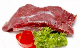 Về cảm quan thịt đà điểu nhìn gần giống thịt bò. Ảnh minh hoạ: Internet